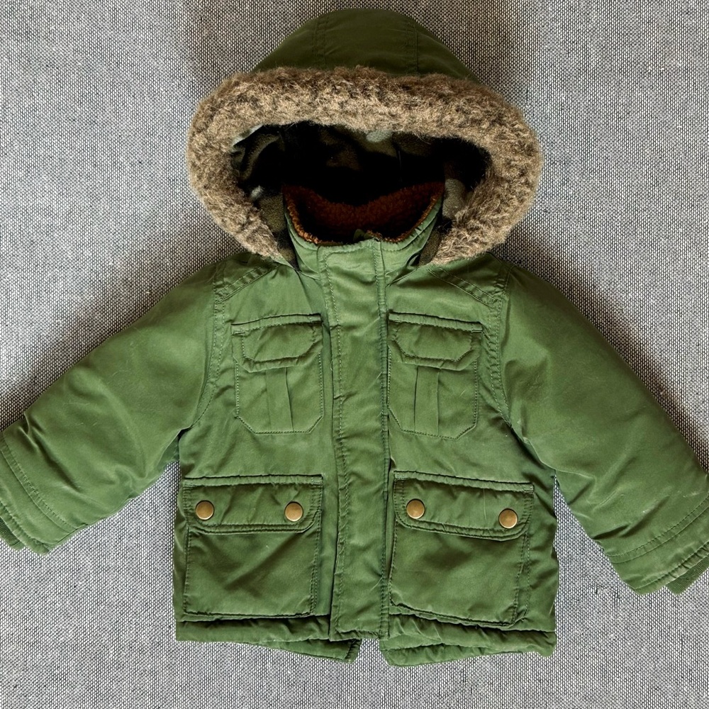 Carter's sz 12 Months Green Camouflage Puffer Jacket with Faux Fur Trim
